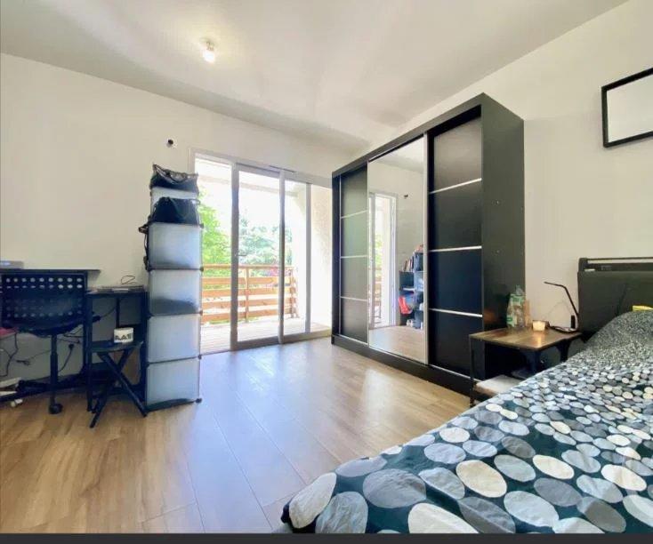 Maison de ville - 90 m² - 4 pièces