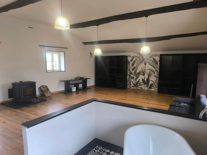 Maison - 215 m² - 8 pièces