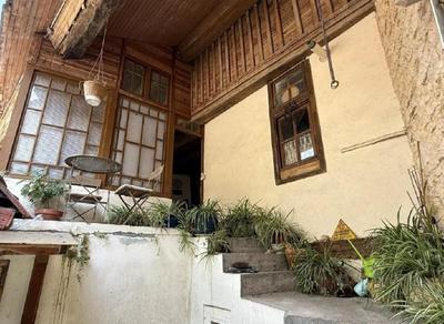 Maison - 103 m² - 9 pièces