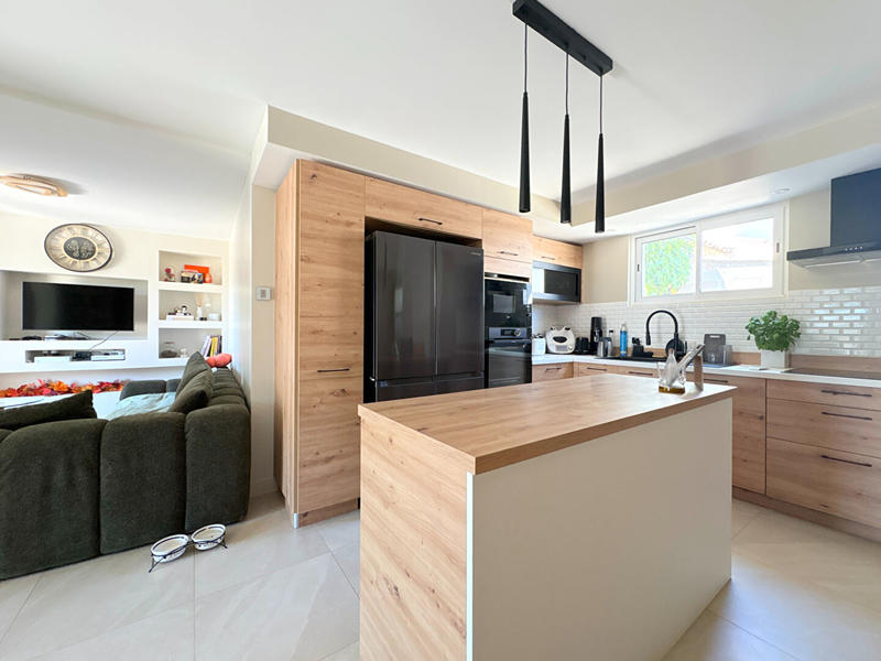 Maison - 89 m² - 4 pièces