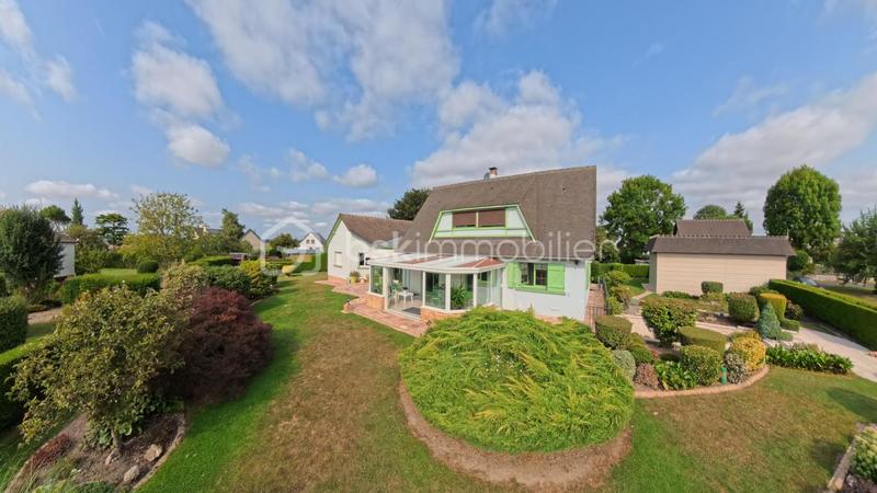 Maison - 250 m² - 10 pièces