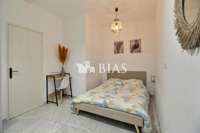 Appartement - 70 m² - 4 pièces