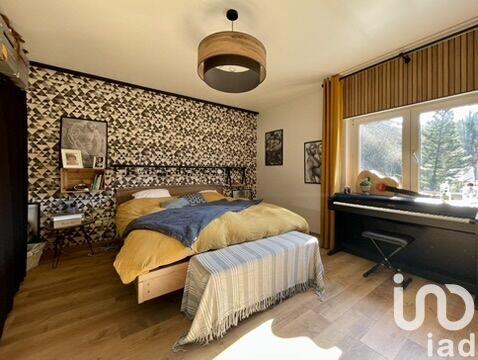 Maison - 171 m² - 5 pièces