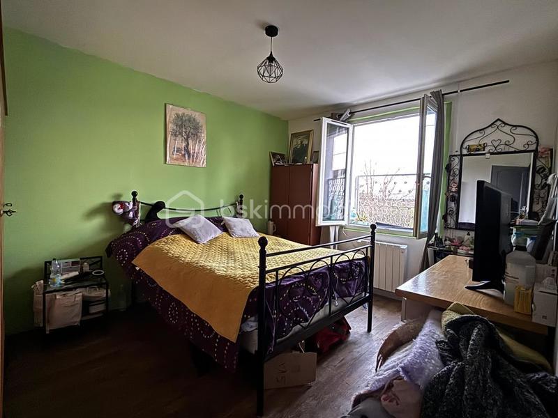 Maison - 98 m² - 5 pièces