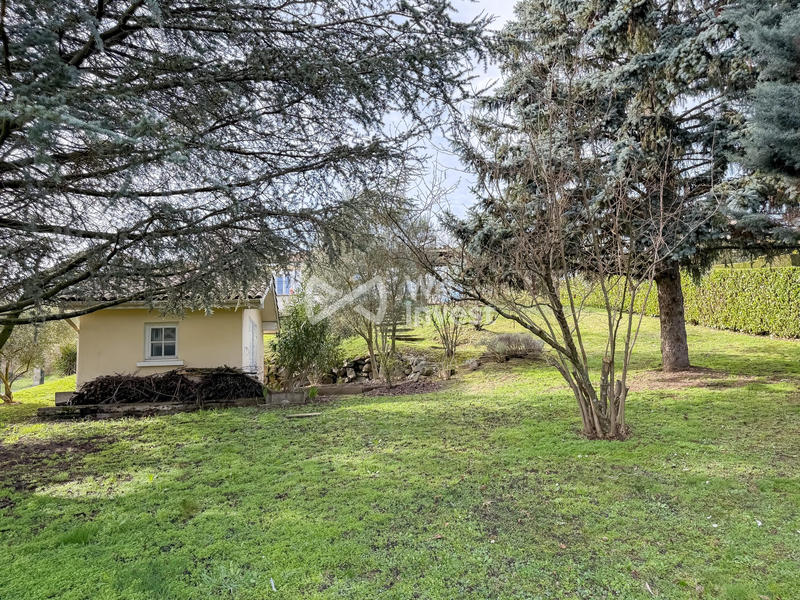 Maison - 142 m² - 5 pièces