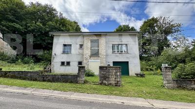 Maison - 120 m² - 9 pièces