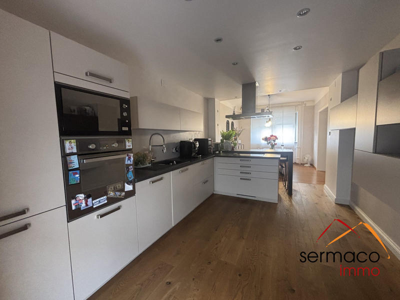 Maison - 134 m² - 6 pièces