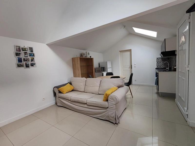 Immeuble - 152 m² - 10 pièces