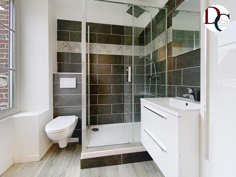 Maison - 197 m² - 10 pièces