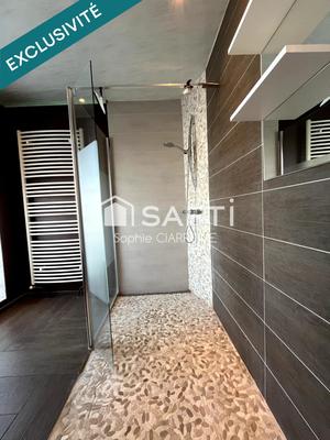 Maison de village - 240 m² - 7 pièces