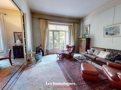 Appartement - 150 m² - 6 pièces