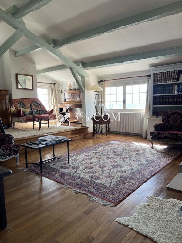 Villa - 246 m² - 7 pièces