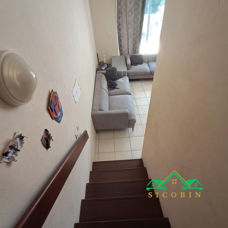 Appartement - 72 m² - 4 pièces