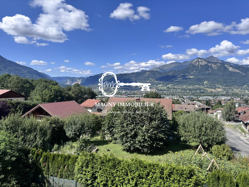 Appartement - 121 m² - 4 pièces