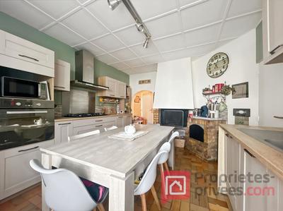 Maison - 130 m² - 1 pièce