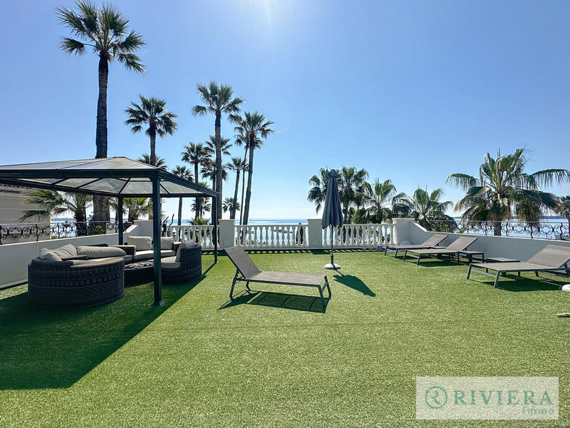 Villa - 221 m² - 6 pièces