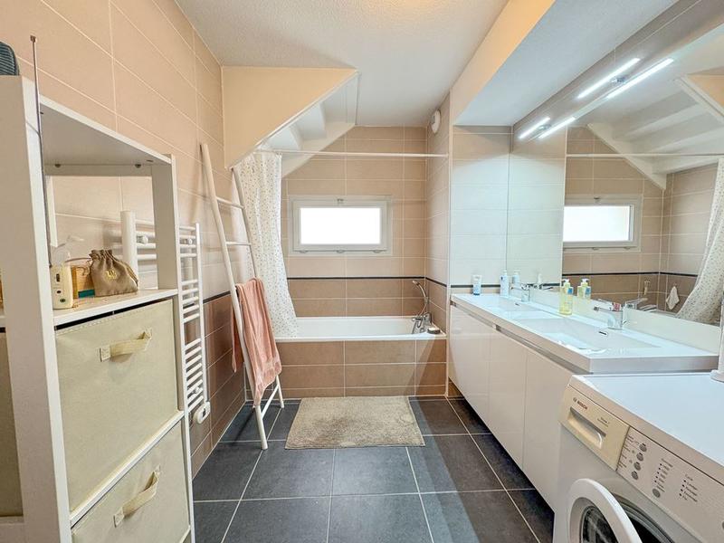 Duplex - 79 m² - 4 pièces