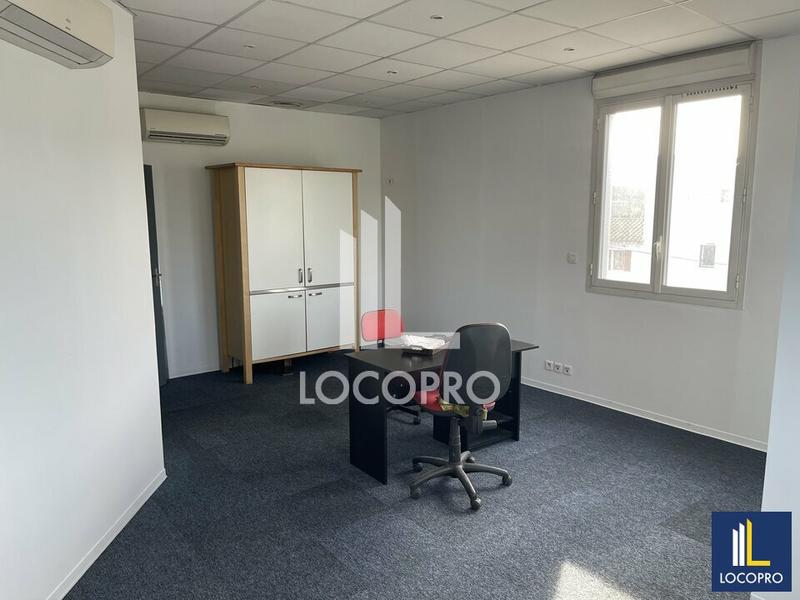 Local d'activité / Entrepôt - 500 m²