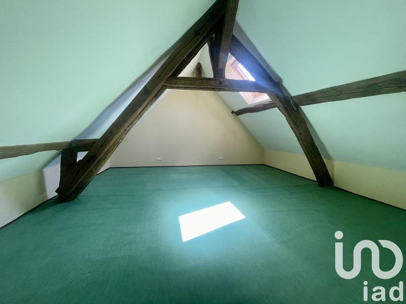 Maison - 230 m² - 9 pièces