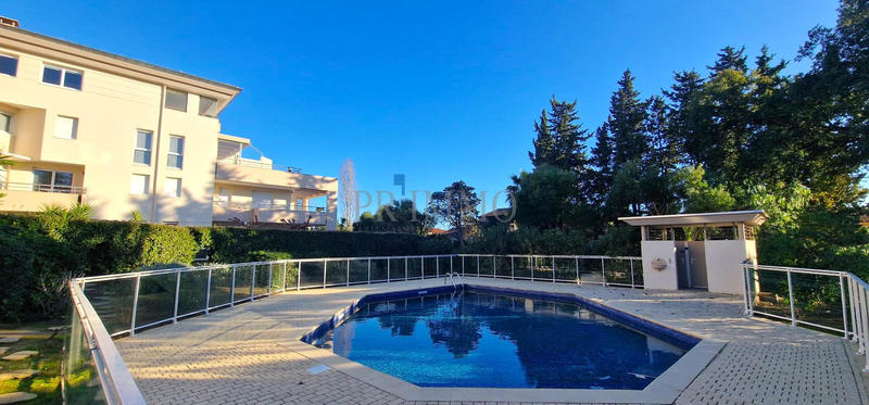 Appartement - 104 m² - 3 pièces