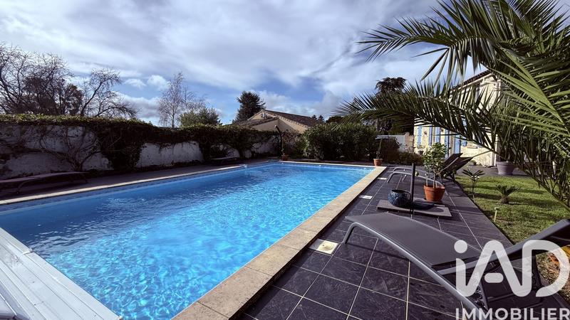 Maison de campagne - 240 m² - 8 pièces