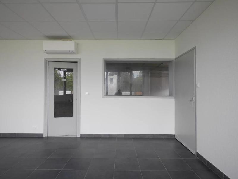 Entrepôt - 490 m² - 3 pièces