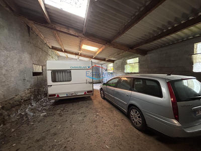 Maison - 200 m² - 3 pièces