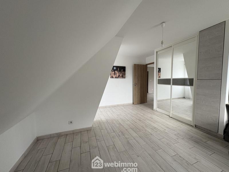 Maison - 152 m² - 6 pièces