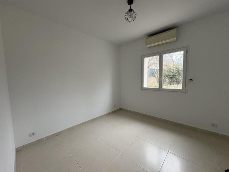 Villa - 95 m² - 4 pièces