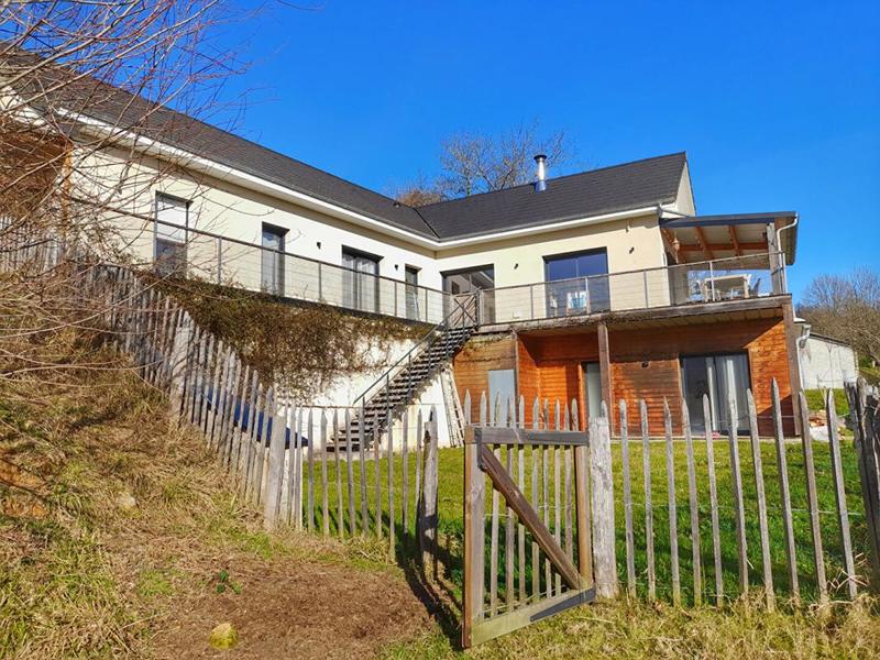 Maison - 160 m² - 6 pièces