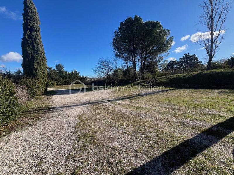 Atelier d'activités - 115 m² - 4 pièces