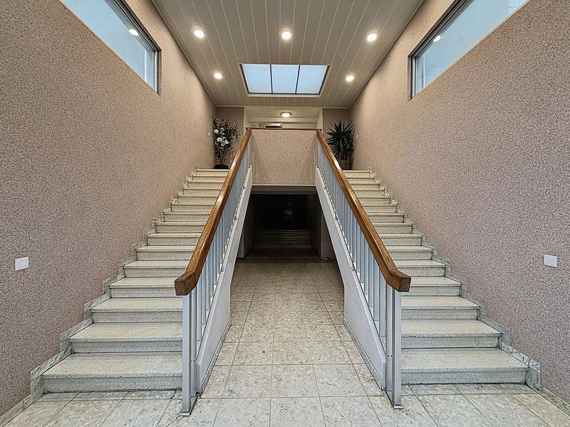 Appartement - 83 m² - 4 pièces