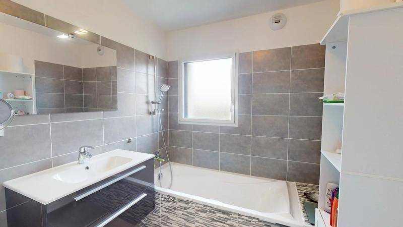 Maison - 117 m² - 5 pièces