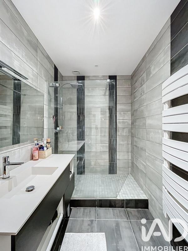 Appartement - 104 m² - 4 pièces