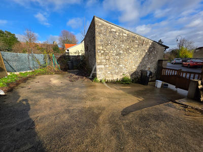 Maison - 79 m² - 4 pièces