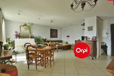 Appartement - 91 m² - 4 pièces