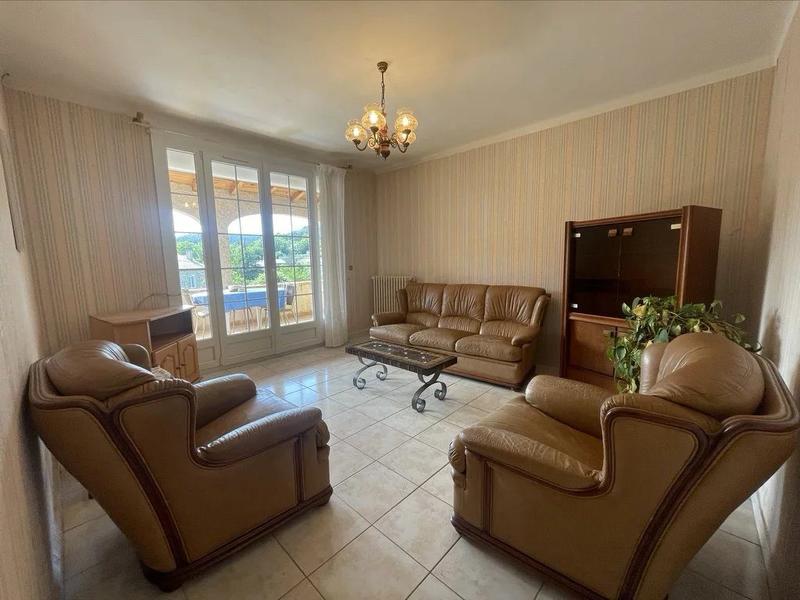 Maison - 132 m² - 7 pièces