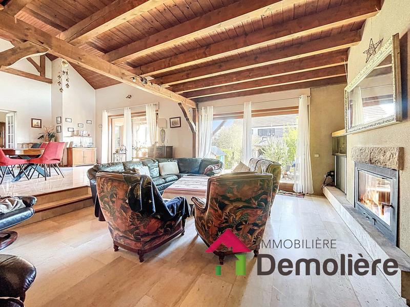 Maison - 196 m² - 8 pièces