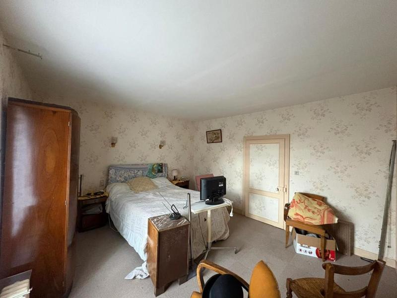 Maison - 200 m² - 6 pièces