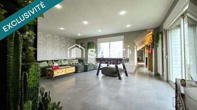 Maison - 274 m² - 12 pièces