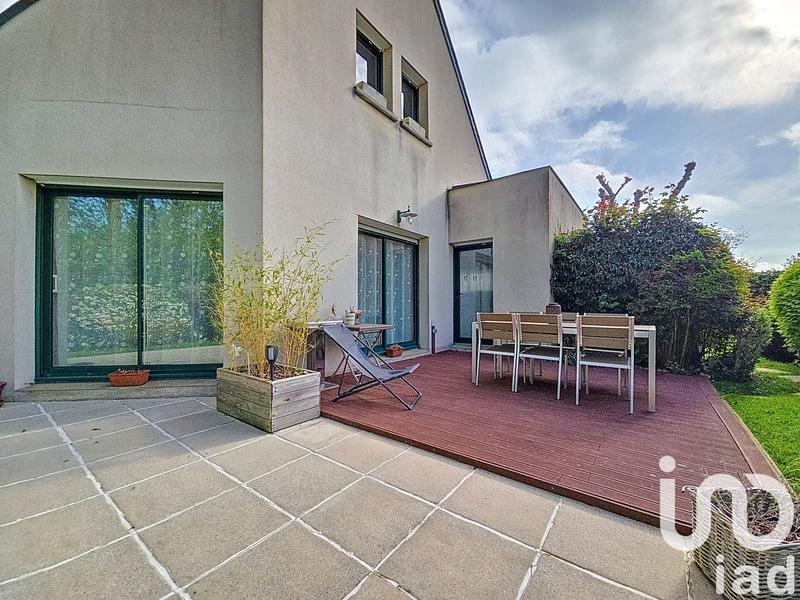 Maison - 183 m² - 7 pièces