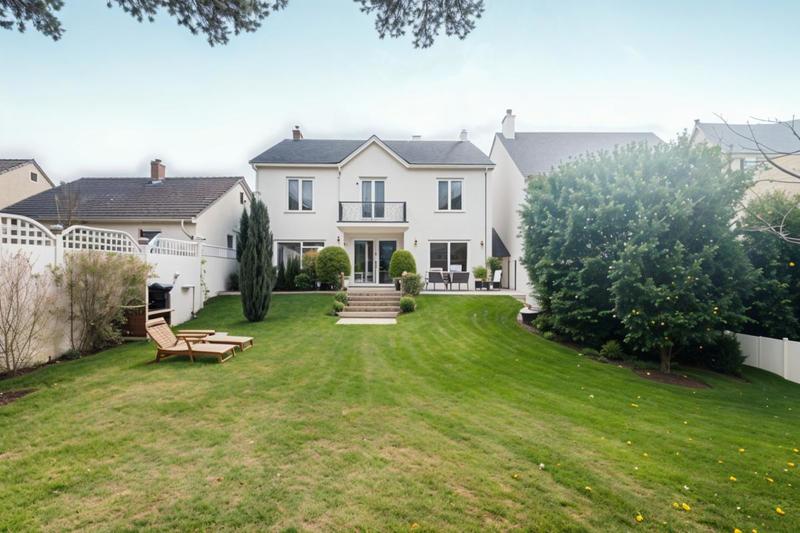 Maison - 155 m² - 7 pièces