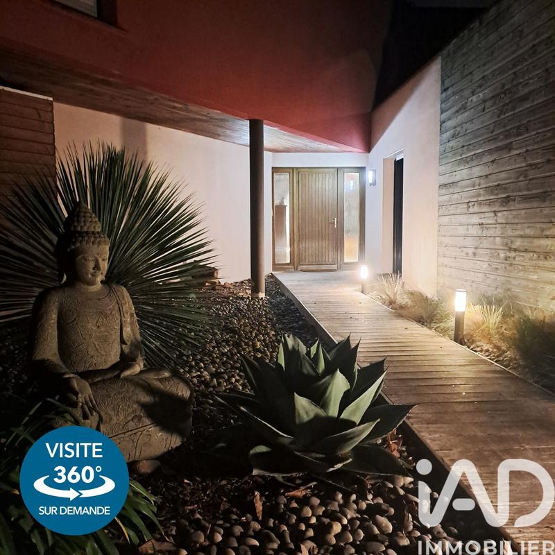 Maison de maîtres - 250 m² - 10 pièces