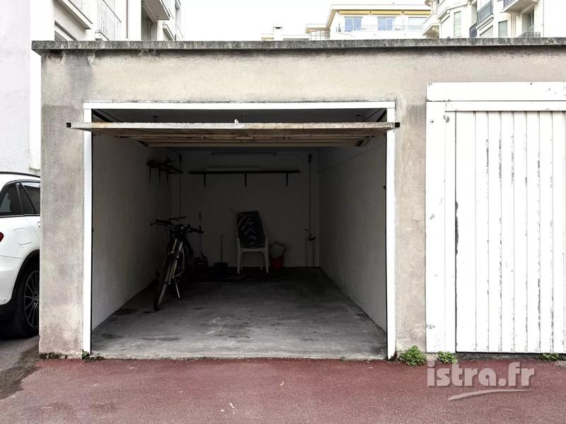 Garage - 15 m²