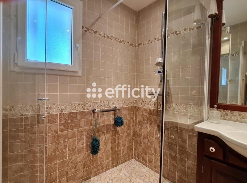 Maison - 108 m² - 5 pièces