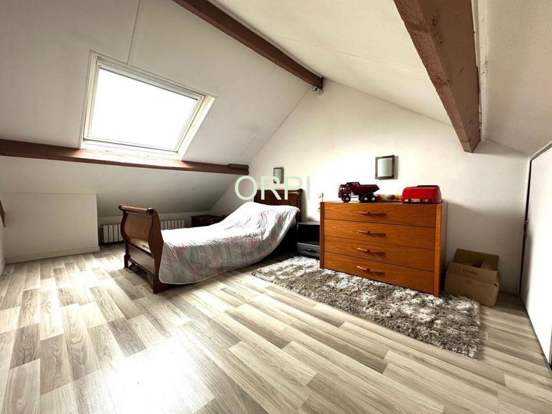 Maison - 270 m² - 5 pièces