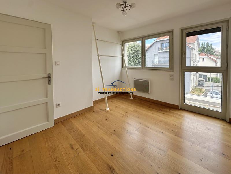 Maison - 142 m² - 6 pièces