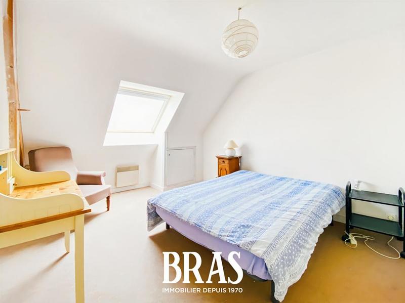 Maison - 139 m² - 8 pièces