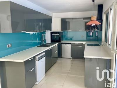 Maison - 180 m² - 5 pièces