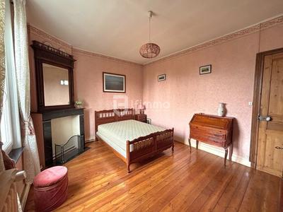 Maison - 169 m² - 7 pièces